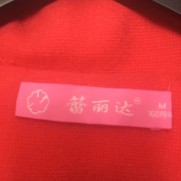 Women's Short Sleeve Orange Jacket - Picture 7 of 9